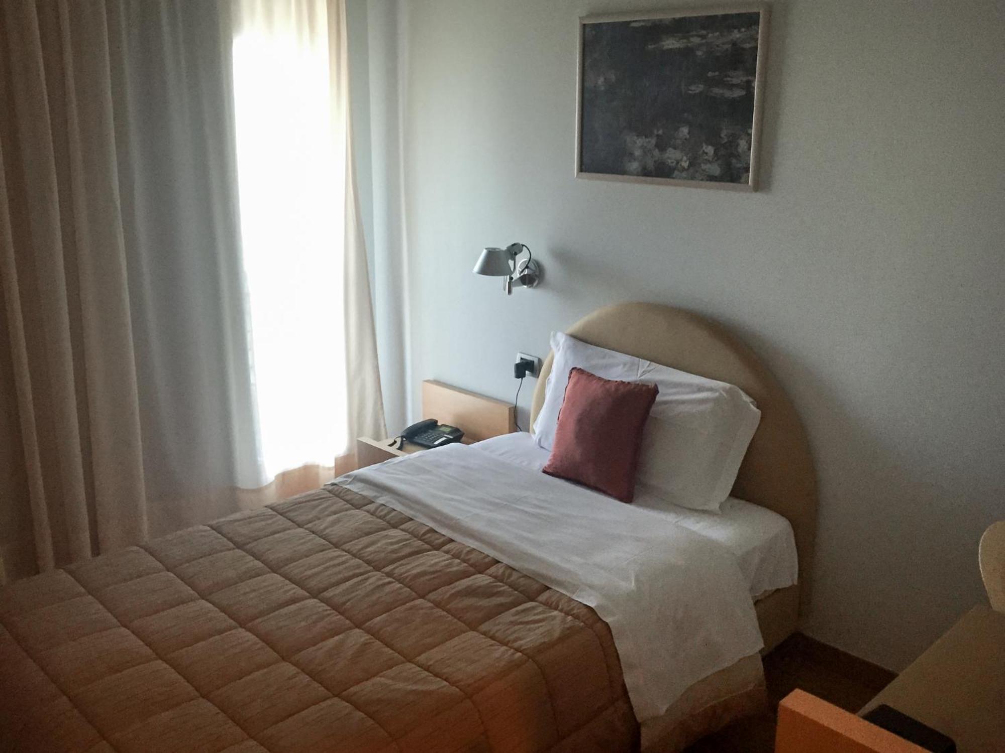 Grand Hotel Garden Barile Quarto foto